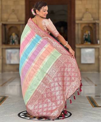 Soft silk saree with zari weaving meenakari design all over the saree & zari weawing contrast rich pallu 3