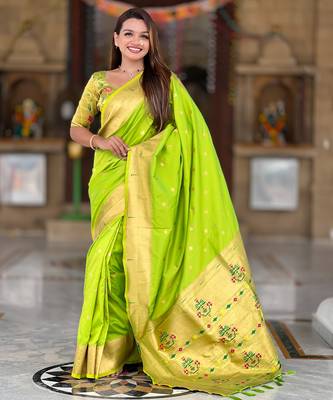 Soft paithani silk saree with zari weawing motifs design and meenakari weawing rich pallu 4