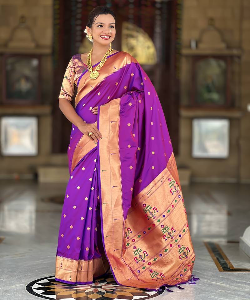 Soft paithani silk saree with zari weawing motifs design and meenakari weawing rich pallu