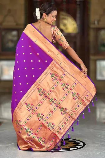 Soft paithani silk saree with zari weawing motifs design and meenakari weawing rich pallu