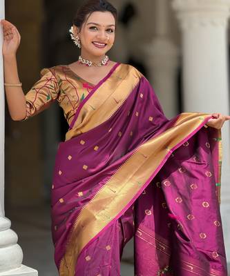 Soft paithani silk saree with zari weawing motifs design and meenakari weawing rich pallu 2