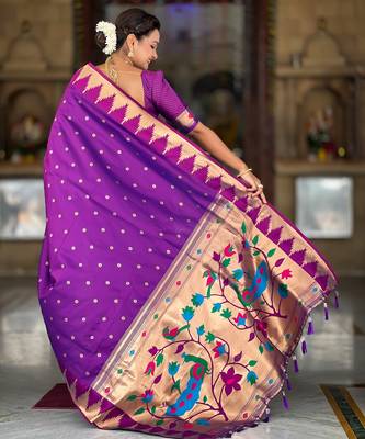 Soft paithani silk saree with zari weawing motifs design and meenakari weawing rich pallu 3