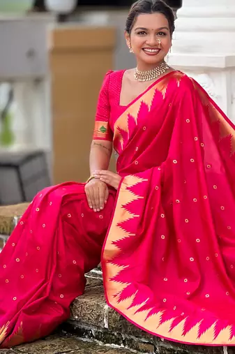 Soft paithani silk saree with zari weawing motifs design and meenakari weawing rich pallu