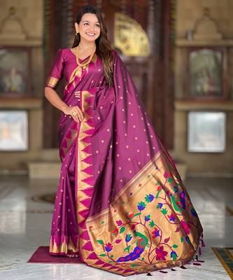 Soft paithani silk saree with zari weawing motifs design and meenakari weawing rich pallu 1