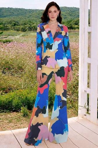 Multicolor printed chinon co ord set