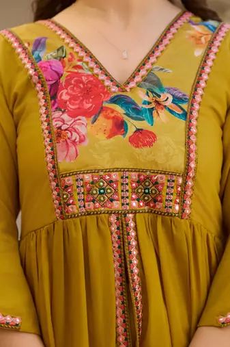 Mud elegant silk kurti set with embroidered work & printed nazmin dupatta