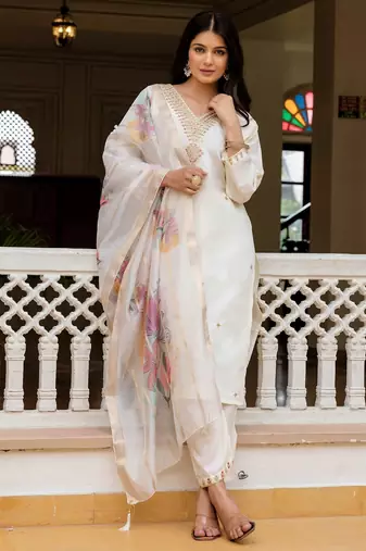 White embroidered viscose chanderi kurta set with dupatta