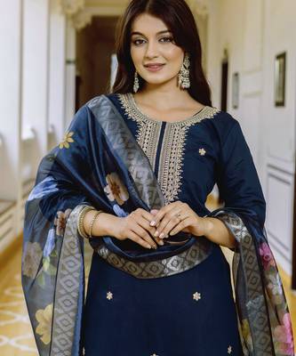 Navy blue embroidered viscose chanderi kurta set with dupatta 3
