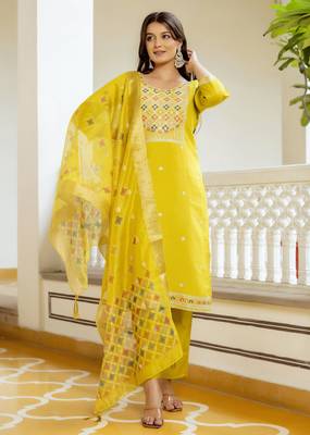 Yellow embroidered viscose shimmer kurta set with dupatta 2