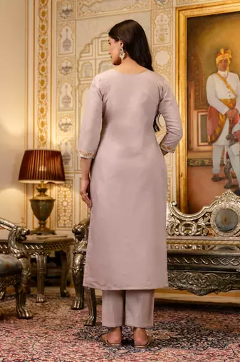 Lavender embroidered viscose simmer kurta set with dupatta