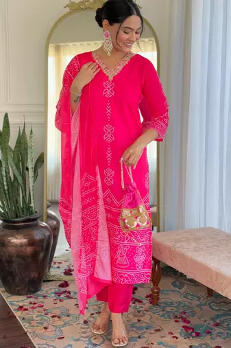 Pink printed french crepe kurta set with dupatta