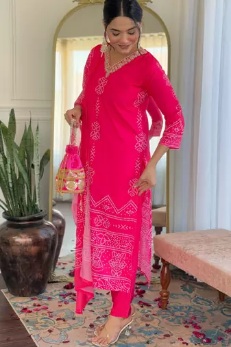 Pink printed french crepe kurta set with dupatta
