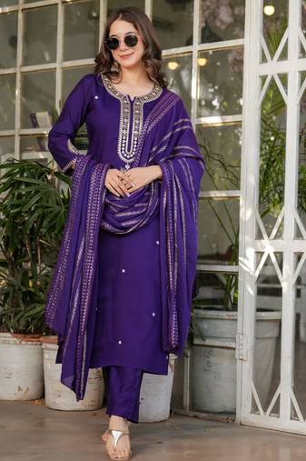 Purple embroidered viscose chanderi kurta set with dupatta