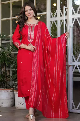 Red embroidered viscose chanderi kurta set with dupatta