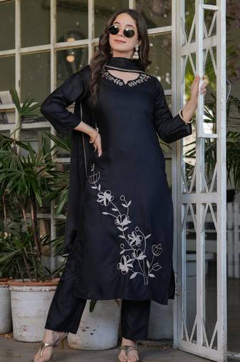 Black embroidered viscose rayon kurta set with dupatta
