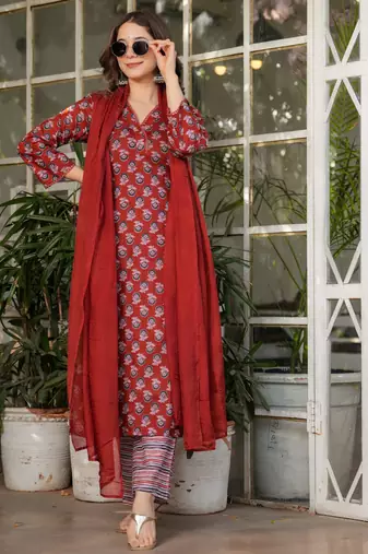 Maroon floral printed cotton kurta set with dupatta