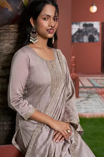 Grey embroidered vichitra silk kurta set with dupatta