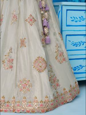 Limegreen- Tissue Sequinned & Zari Embroidered Semi-Stitched Lehenga & Unstitched Blouse With Dupatta 5