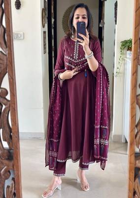 Floral embroidered wine  cotton  kurta trouser and dupatta set 1