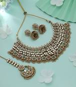 Pink & pista green color kundan necklace set