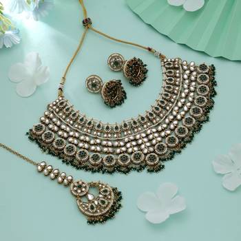 Green color kundan necklace set 1