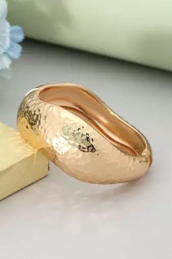 Gold color openable anti tarnish bracelet