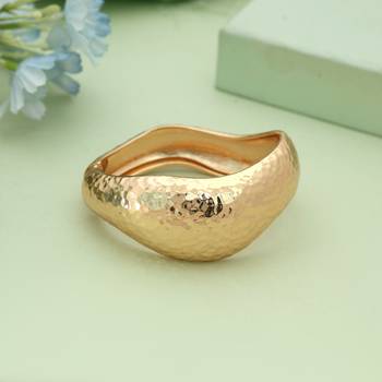 Gold color openable anti tarnish bracelet 2