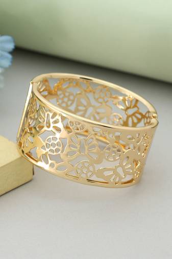 Gold color openable anti tarnish bracelet