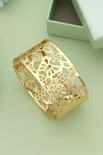 Gold color openable anti tarnish bracelet