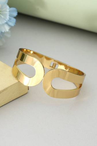 Gold color openable anti tarnish bracelet