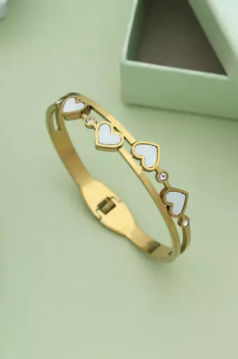 White color openable anti tarnish bracelet