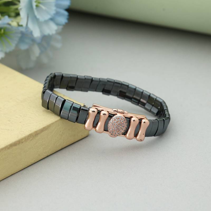 Black color anti tarnish bracelet