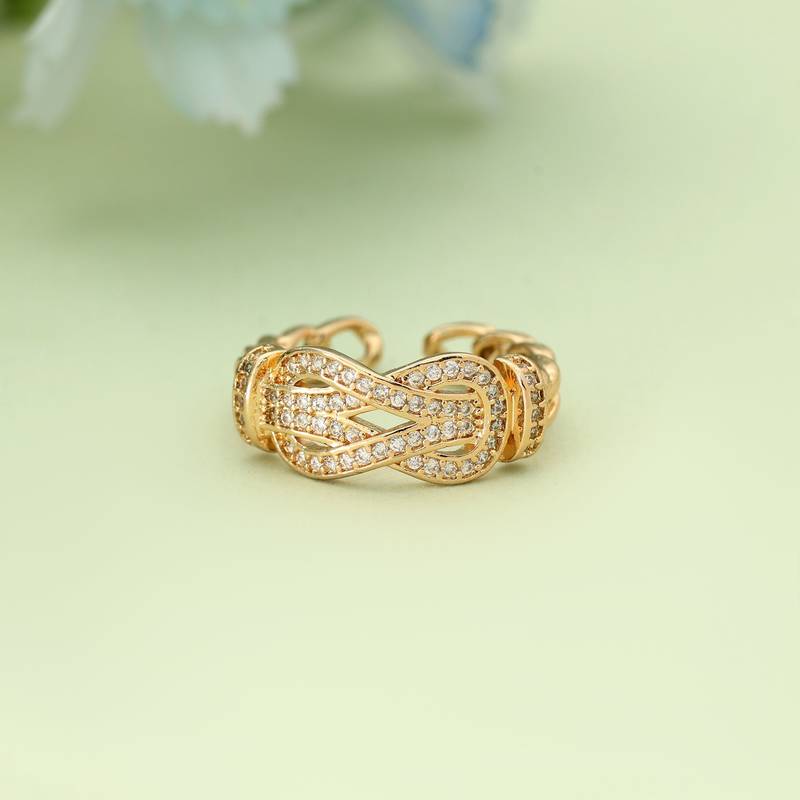 Gold color fashion rings