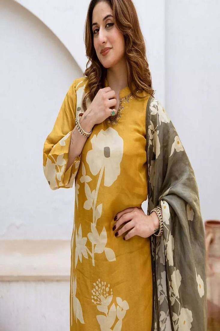 Floral printed round neck pure cotton kurta trosuer and dupatta set