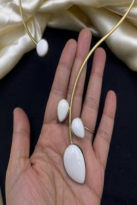 Oxidised gold hasli choker necklace with mother of pearl style | sleek minimalist banjara tribal torque 3
