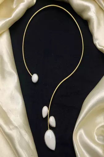 Oxidised gold hasli choker necklace with mother of pearl style | sleek minimalist banjara tribal torque
