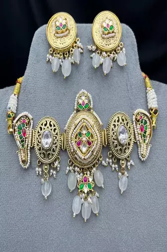 Antique gold kundan temple choker set with earrings || indian bridal polki necklace