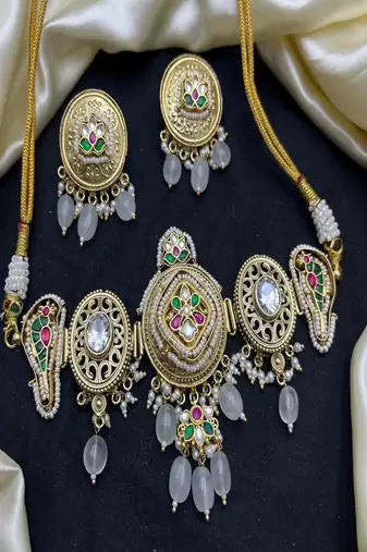Antique gold kundan temple choker set with earrings || indian bridal polki necklace