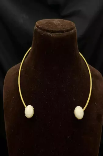 Minimalist gold brass hasli choker necklace with mother of pearl stones||open front neck cuff collar