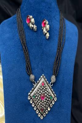 Oxidized silver mangalsutra necklace set | black beads mangalsutra with pink green stone pendant 2