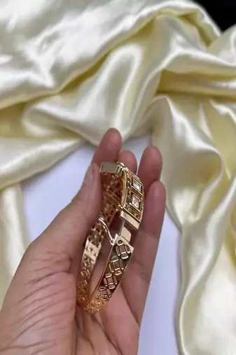 Gold plated kundan openable kada bracelet | indian bridal cuff bangle