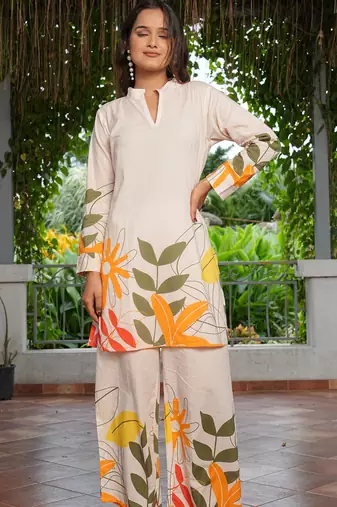 Whte premium pure cotton kurti pant set with pocket
