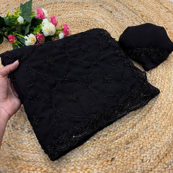 Black Color Beeds Work with Cut work Border Geogate Saree 4