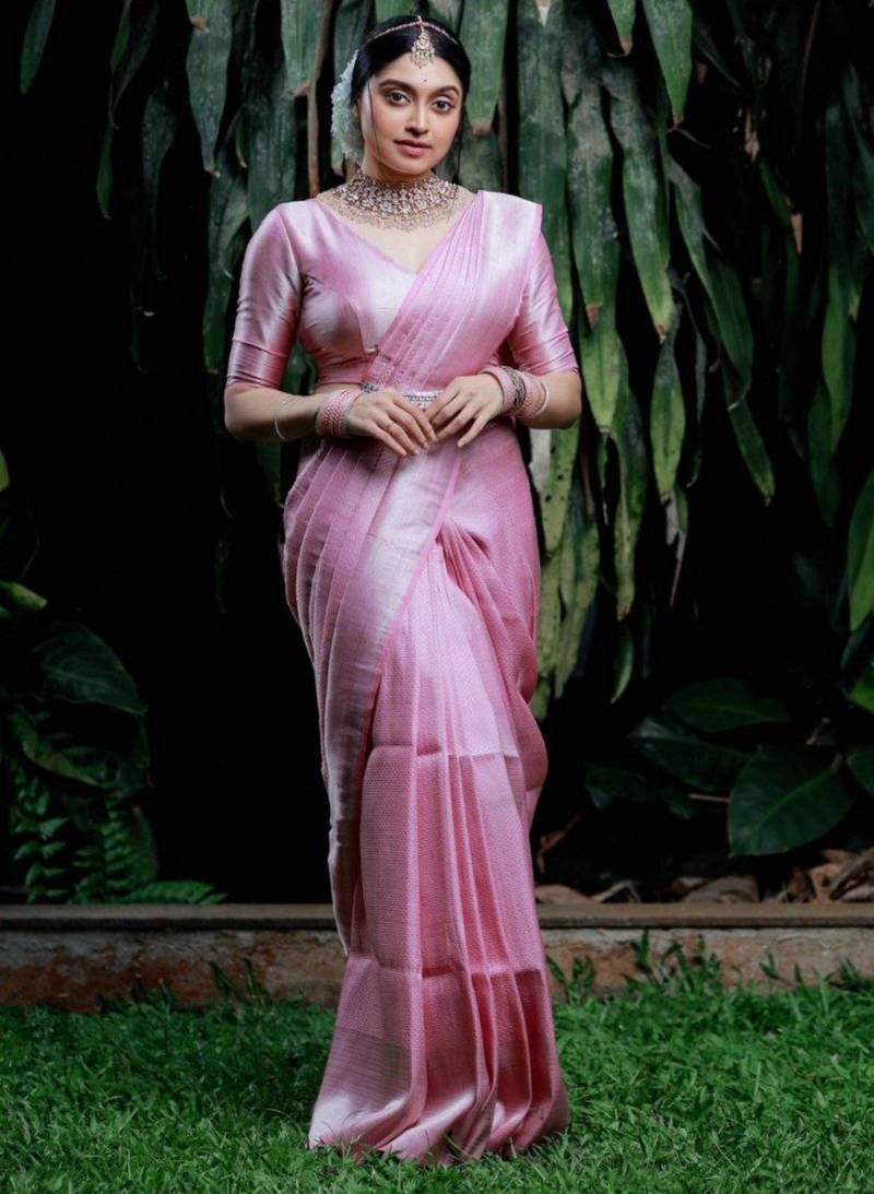 bollywood baby pink jacquard art silk all seasons saree with unstitched blouse