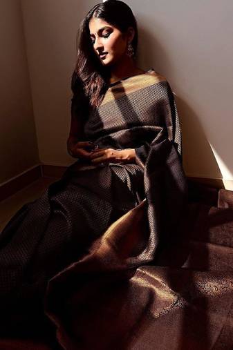 kanjivaram black resham thread silk cotton bollywood saree with unstitched blouse