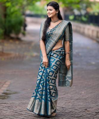 ethnic rama green resham thread pure art silk gift saree with unstitched blouse 1
