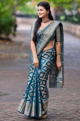 ethnic rama green resham thread pure art silk gift saree with unstitched blouse