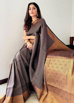 kanjivaram black resham thread silk cotton saree with unstitched blouse 4