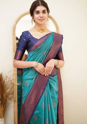 jacquard rama green jacquard art art silk fancy saree with unstitched blouse 3