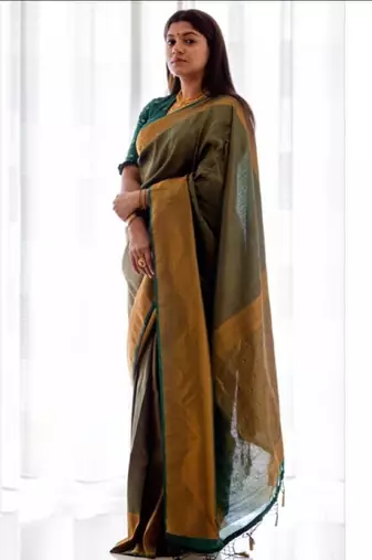 fashionable green woven cotton silk kerala saree with unstitched blouse